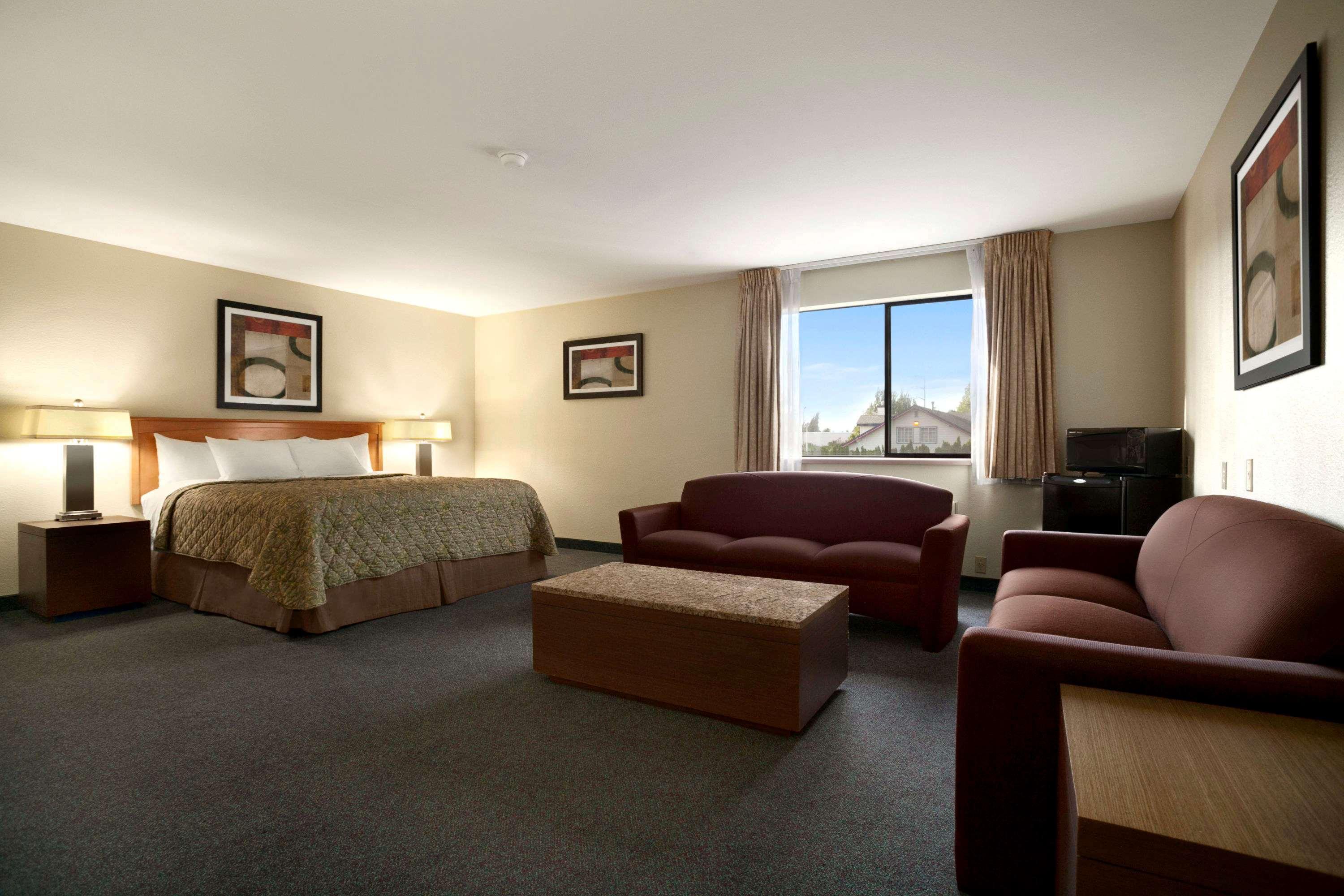 קנט Colony Inn מראה חיצוני תמונה