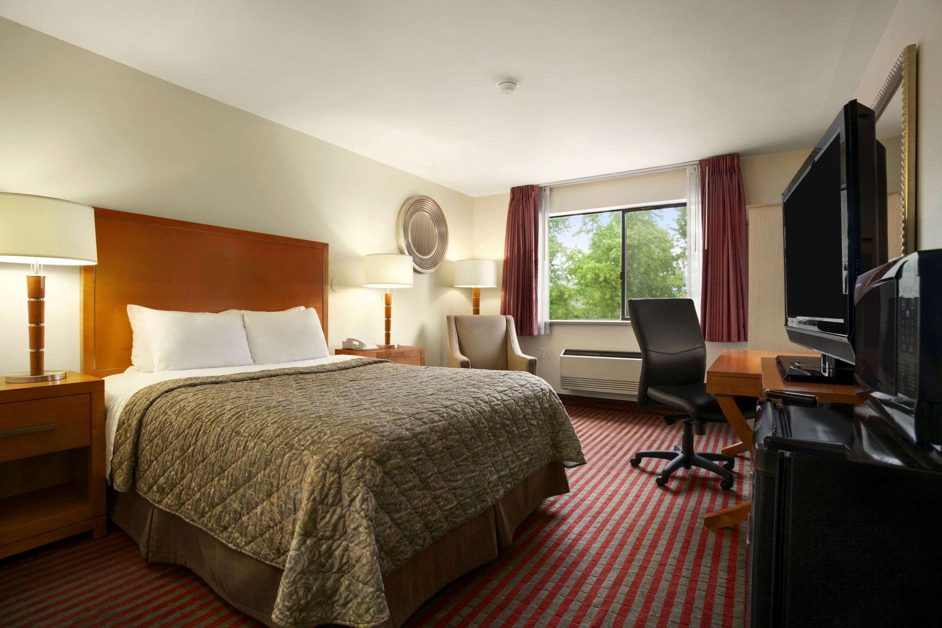 קנט Colony Inn מראה חיצוני תמונה